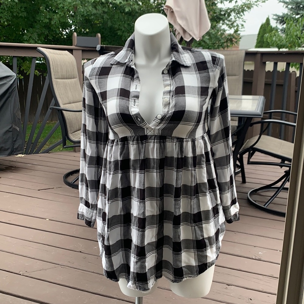 Isabel Target Flannel Plaid Black and White Maternity Tunic‎ size xs